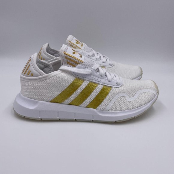 adidas Shoes - adidas Swift Run White / Gold Womens Shoes